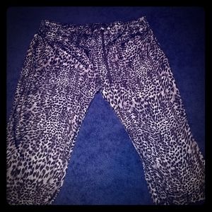 Womens active wear capris.